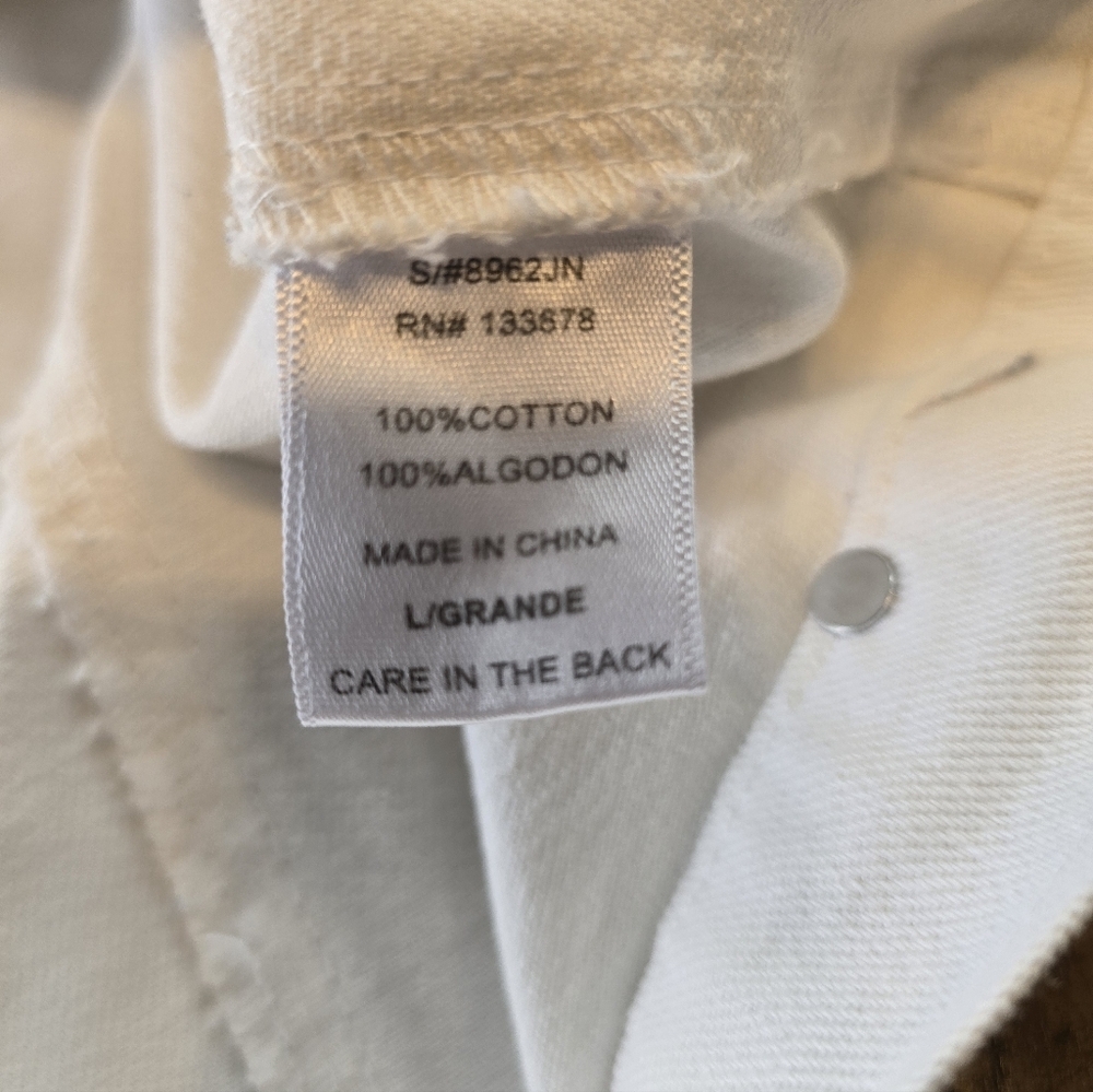 Love Tree Distressed White Denim Jean Jacket L - Picture 7 of 8